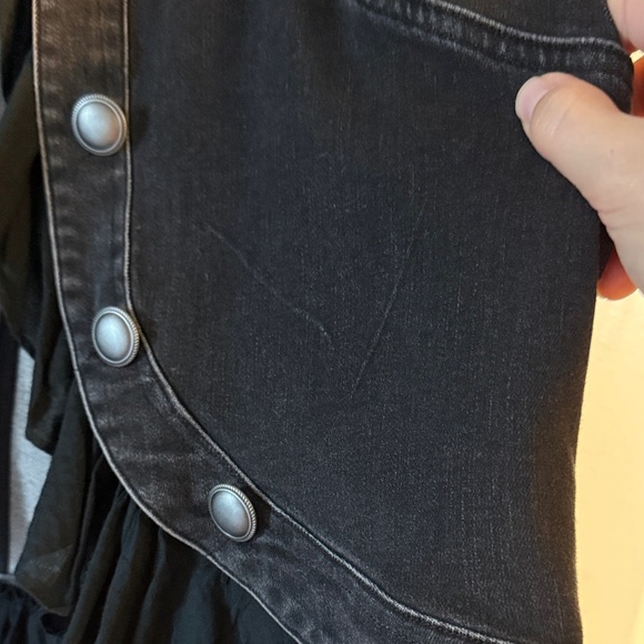 NWT Free People Suki Ruffled Details Denim Jacket Size M - Picture 6 of 6